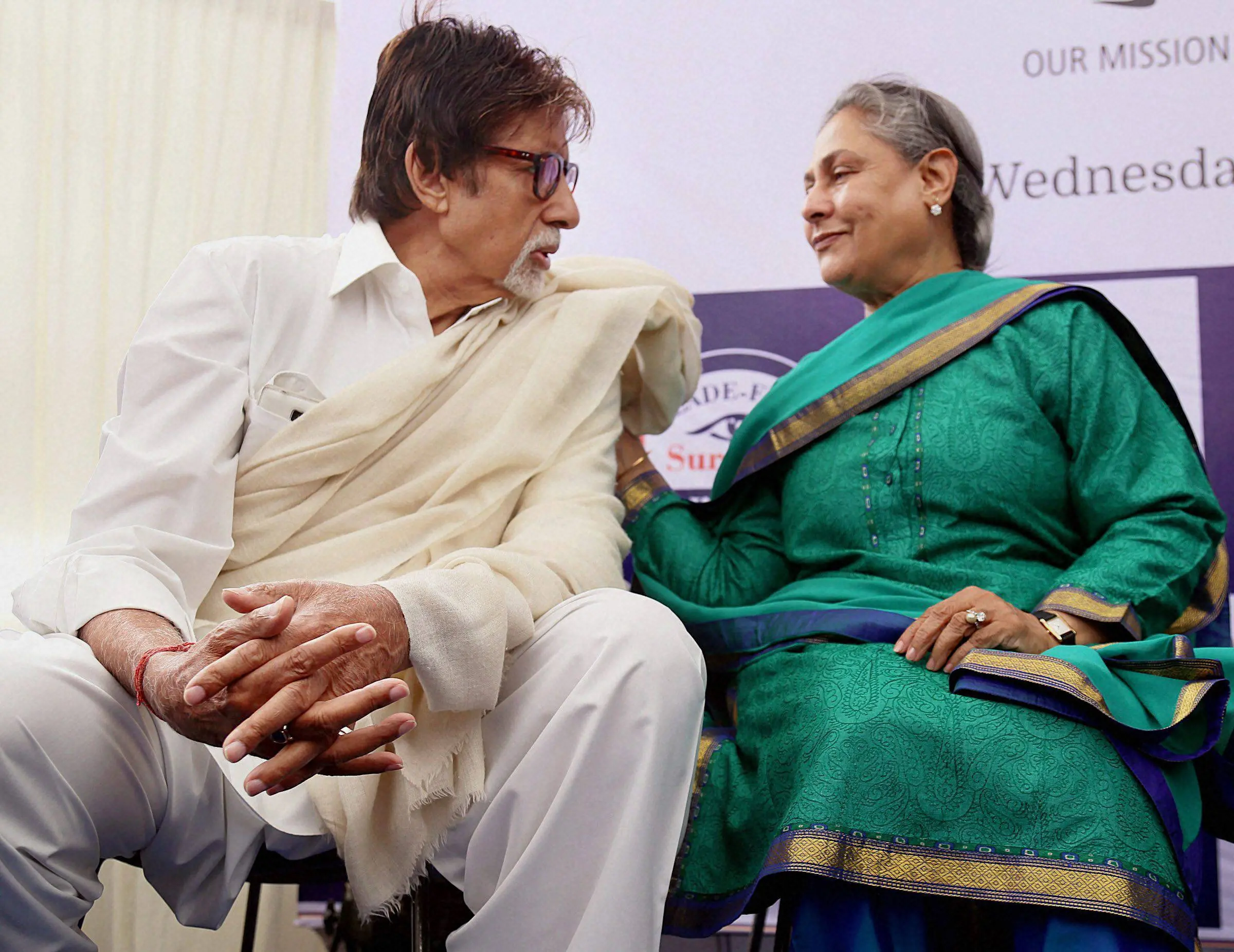 Bollywood actor Amitabh Bachchan and Jaya Bachchan | Photo: PTI