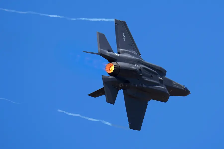 F-35 യുദ്ധവിമാനത്തിന്റെ നിർണായക ഭാഗങ്ങൾ ചൈനയുടെ കൈയിൽ: ട്രംപ്-ഷി ജിൻപിങ് കൂടിക്കാഴ്ച നിർണ്ണായകം