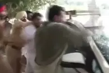പഞ്ചാബിലും ഇഡി സംഘത്തിന് നേരെ അക്രമം; വാഹനങ്ങൾ തകർത്ത് ആംആദ്മി പാർട്ടി പ്രവർത്തകർ