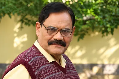'Welcome' actor Mushtaq Khan dies at 66 after prolonged battle with cancer
