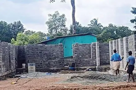 റെഡിമിക്സ് കോൺക്രീറ്റ്പ്ലാന്റ് നിർമാണം; പ്രതിഷേധവുമായി നാട്ടുകാർ