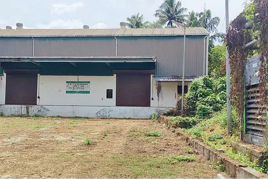 ഉദ്ഘാടനം കഴിഞ്ഞ് പൂട്ടി, പിന്നെ തുറന്നില്ല