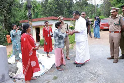 പോഷൺട്രാക്കറിലെ തടസ്സം പോഷകാഹാര വിതരണത്തെ ബാധിച്ചു