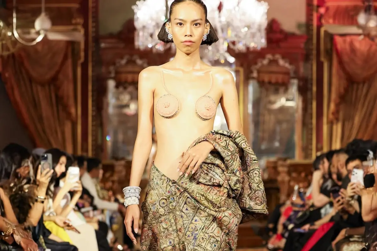 Anamika Khanna's "Moonlit Palace" collection | Anamikha Khanna