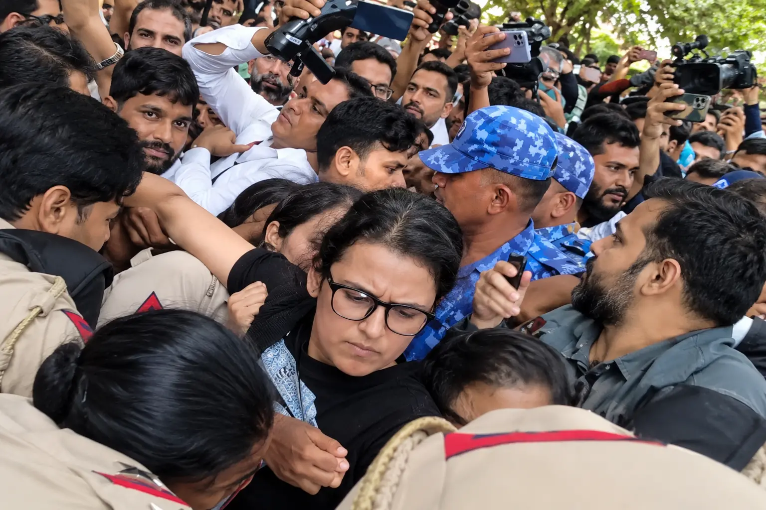 AISA protesters, including student activists, are detained by Delhi Police during a demonstration at Jantar Mantar demanding action against Chief Election Commissioner Gyanesh Kumar.