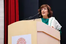 സോഫ്റ്റ്‌വെയർ പരിഷ്‌കരണം മുതൽ ഗ്യാനേഷ് കുമാറിന്റെ രാജി ആവശ്യം വരെ; വിവാദങ്ങളുടെ കേന്ദ്രബിന്ദു, ആരാണ് സീമ ഖന്ന?