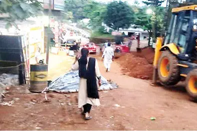 ജനറലാശുപത്രി റോഡ് നവീകരണം പൂർണമാക്കണം