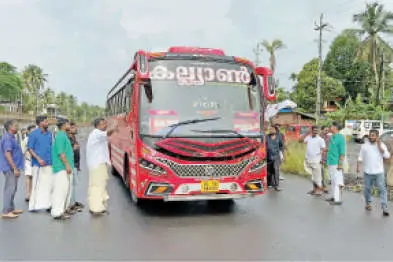 ആയുർവേദ കോളേജ് സ്റ്റോപ്പിൽ ഇനി ബസ് എത്തും