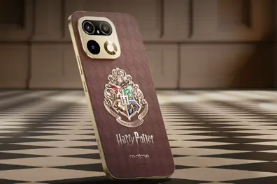 Harry Potter fans, this phone is for you: Realme launches Hogwarts-themed edition