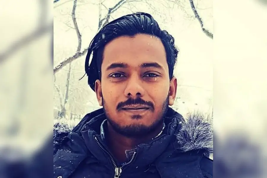 അമ്മ മരിച്ചതിനെ തുടർന്ന് വിദേശത്തുനിന്നെത്തിയ മകൻ വാഹനാപകടത്തിൽ മരിച്ചു