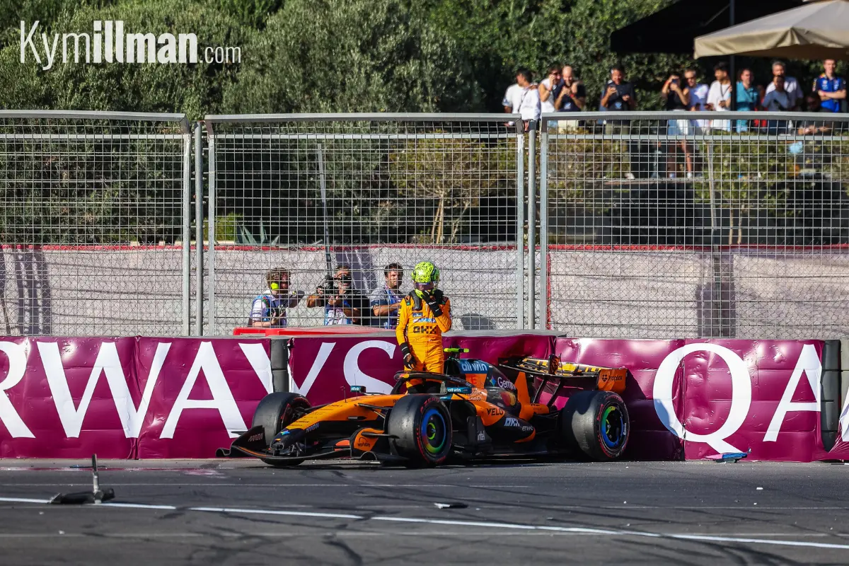 Lando Norris out at Turn 1 after a huge lock-up from Franco Colapinto | Photo: Kym Illman (@KymIllman on X)