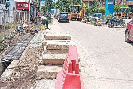 വള്ളികുന്നത്തെ കിഫ്ബി റോഡുകളുടെ നിർമാണം അവസാനഘട്ടത്തിൽ