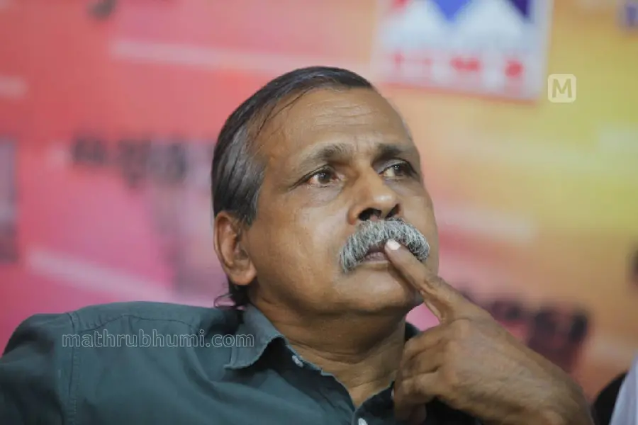 kalpetta narayanan