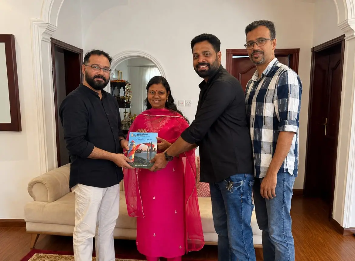മന്ത്രി ബിന്ദുകൃഷ്ണയെ കൊല്ലം പ്രവാസി അസോസിയേഷന് ഭാരവാഹികള് സന്ദര്ശിച്ചപ്പോള്|photo:special arrangement