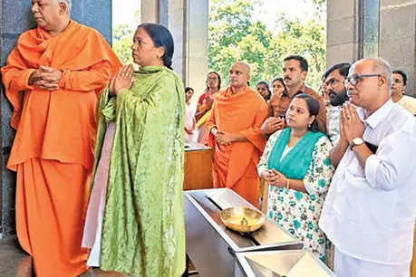 മന്ത്രി കെ.എ.തുളസി ശിവഗിരി സന്ദർശിച്ചു