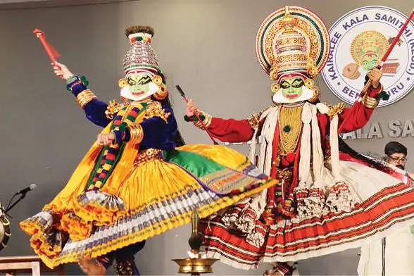 ആസ്വാദകരുടെ മനംകവർന്ന് കഥകളി സന്ധ്യ