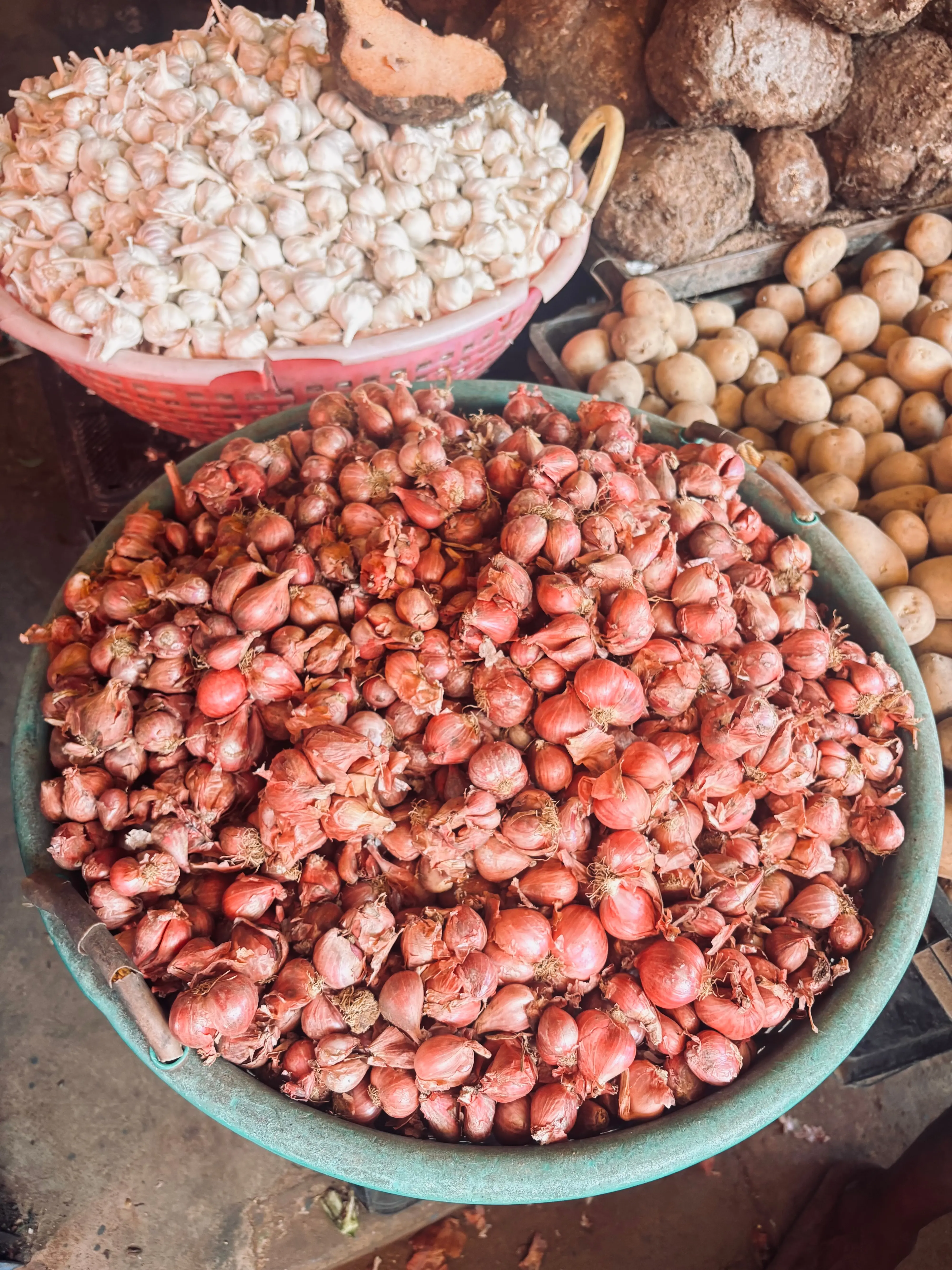 ചാലയിലെ പച്ചക്കറി മാര്ക്കറ്റില്നിന്നുള്ള ദൃശ്യം