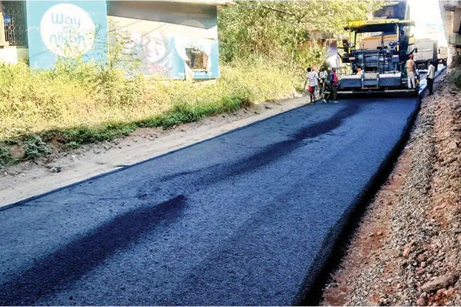ഒടുവിൽ വടകരയിലെ സർവീസ്റോഡ് നവീകരിച്ചു