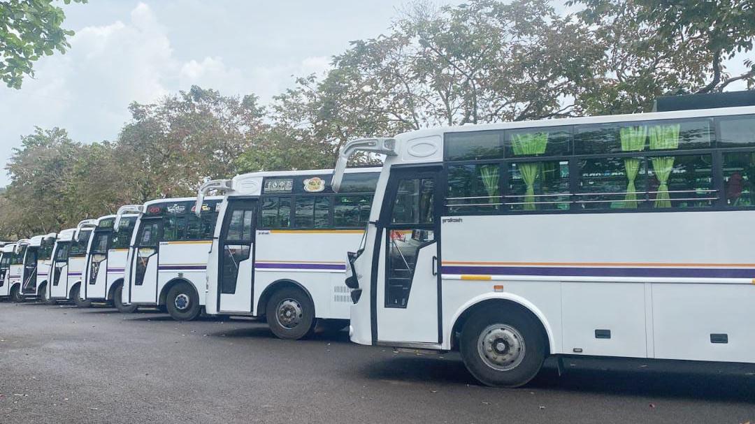 Kerala govt orders review of white colour rule for tourist buses after operators flag revenue loss