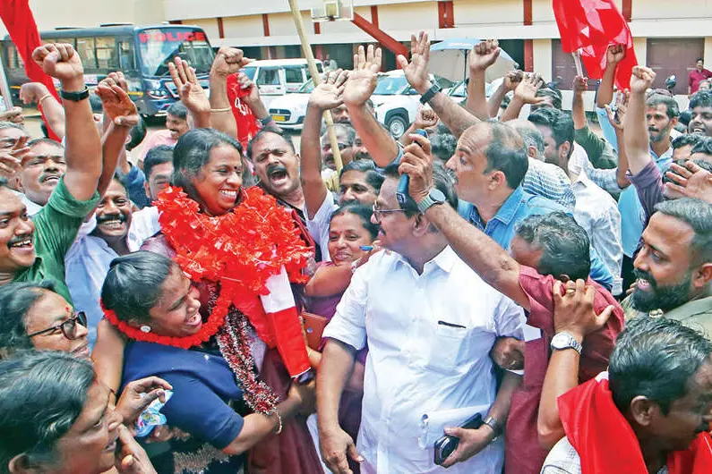 തൃക്കൊടിത്താനം തിരിച്ചുപിടിച്ച് എൽ.ഡി.എഫ്.