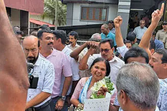 കോലഞ്ചേരി ഈസ്റ്റിൽ ട്വന്റി 20-യുടെ വിസ്മയവിജയം
