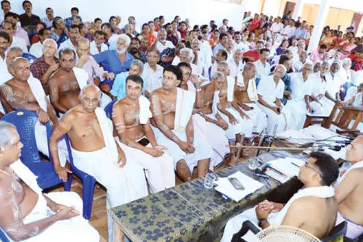 പെരുങ്കളിയാട്ട പെരുമയിലേക്ക് മുളവന്നൂർ ഭഗവതി ക്ഷേത്ര കഴകം