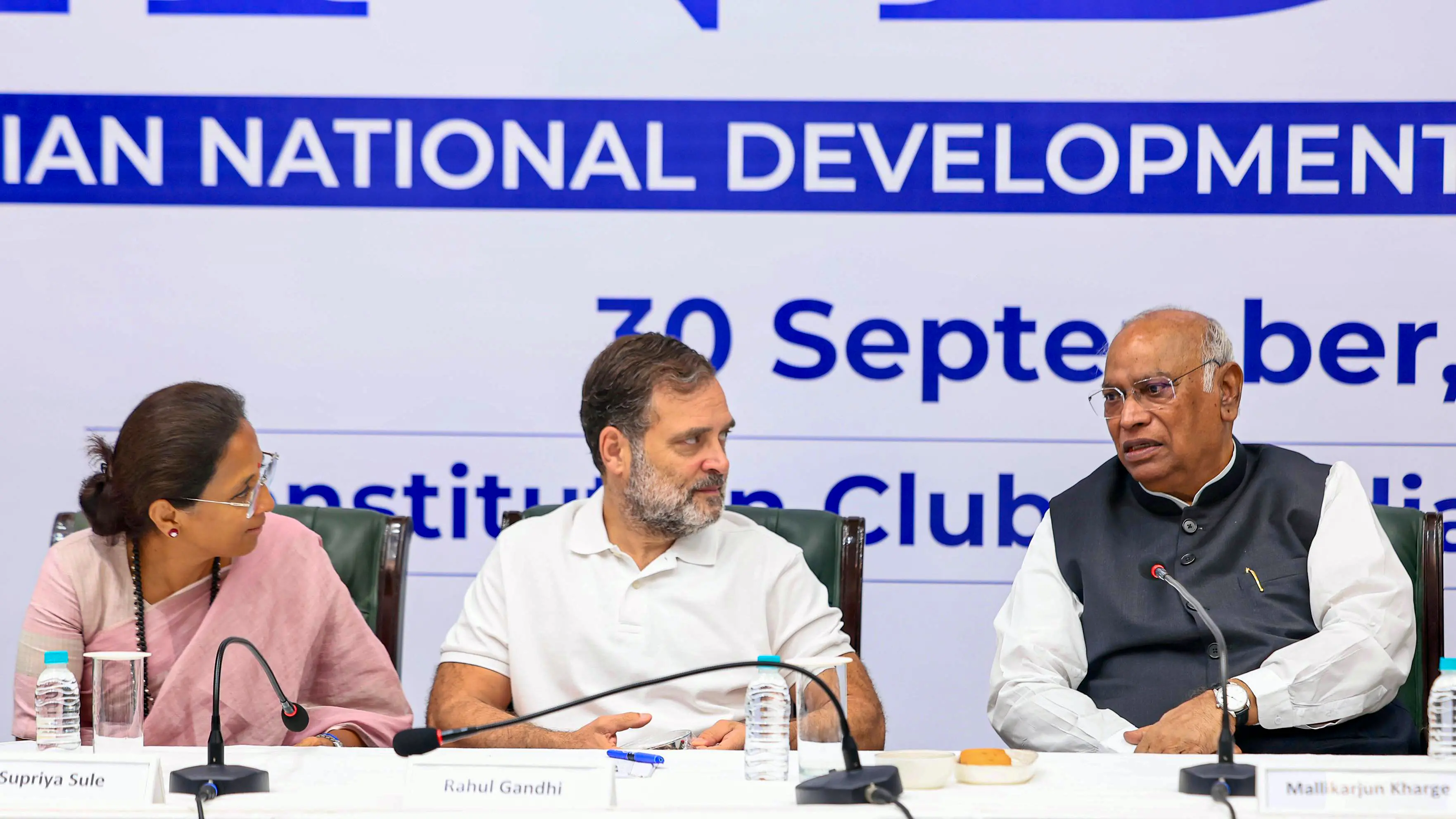 ഇന്ത്യാ മുന്നണി യോഗത്തിന് ശേഷം നേതാക്കള് മാധ്യമങ്ങളെ കാണുന്നു |ഫോട്ടോ:ANI