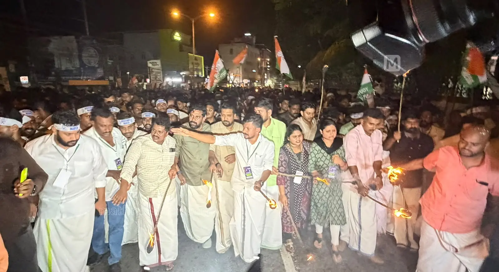 സെക്രട്ടറിയേറ്റിന് മുൻപിൽ യൂത്ത് കോൺഗ്രസ്സ് പ്രതിഷേധം | ഫോട്ടോ - മാതൃഭൂമി