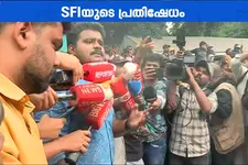 യൂണിവേഴ്സിറ്റി ഹോസ്റ്റലിലെ ലാത്തിച്ചാർജ്: തലസ്ഥാനത്ത് SFI യുടെ വൻ പ്രതിഷേധം; സെക്രട്ടറിയേറ്റിലേക്ക് മാർച്ച്