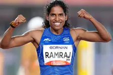 കുടുംബം പോറ്റാനായി വിശ്രമമില്ലാതെ ലോറിയോടിച്ച രാംരാജ്; ഇന്ന് മകൾ ഇന്ത്യയുടെ അഭിമാനം