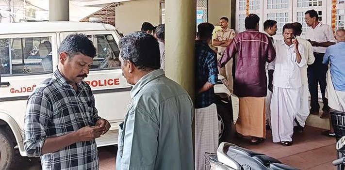 Two DAVFI activists arrested following college clash at Thalayolaparambu