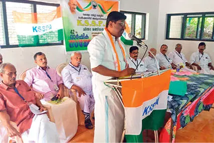 പെൻഷൻകാരുടെ ആനുകൂല്യങ്ങൾവിതരണം ചെയ്യണം-എം.എം. നസീർ