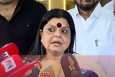 യു.ഡി.എഫിൽ ആശയക്കുഴപ്പമില്ല; അടൂർ പ്രകാശ് രേഖാമൂലം പരാതി നൽകിയിട്ടില്ലെന്ന് ദീപാദാസ് മുൻഷി