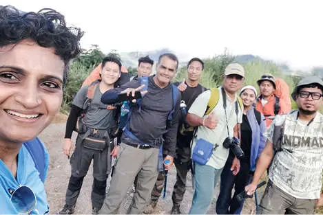 സാഹസിക മലകയറ്റത്തിൽ റെക്കോഡ് നേട്ടവുമായി മലയാളി വനിത