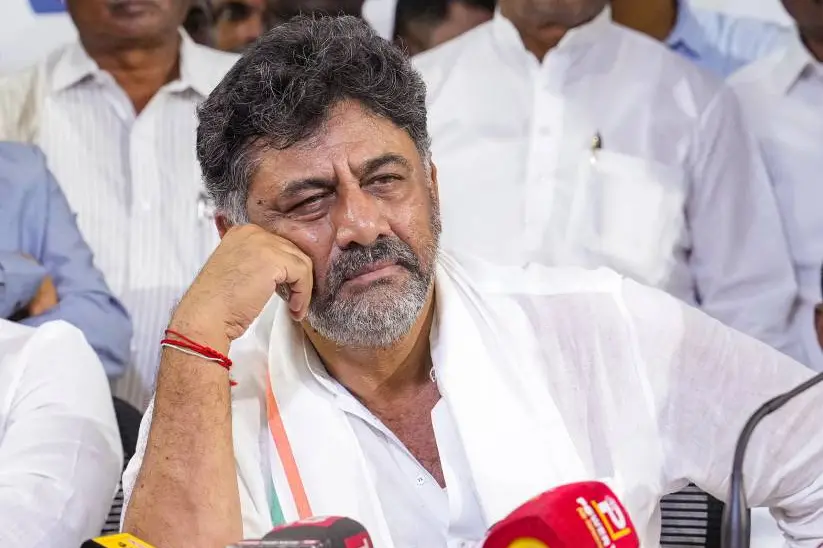 സ്വന്തമായി സ്ഥലവും വീടുമുണ്ടായിട്ടും പെണ്ണുകിട്ടുന്നില്ല; മുഖ്യമന്ത്രിയോട് സഹായം തേടി കർണാടകയിലെ കർഷകൻ