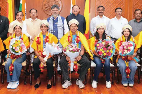 ഏഷ്യൻ ഗെയിംസിൽ സ്വർണംനേടിയ കർണാടക താരങ്ങൾക്ക് ഒരുകോടി