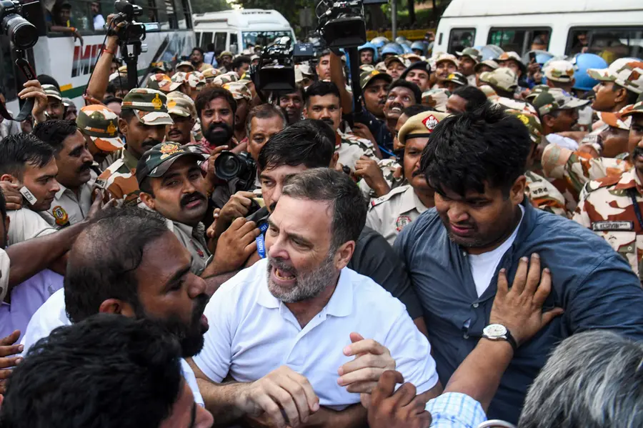 ‘കുറിച്ചുവെച്ചോളൂ, ഇതിന് അവർ വലിയ വില കൊടുക്കേണ്ടി വരും, ഗ്യാനേഷിന്റെ രാജി വരെ പ്രതിഷേധം’-രാഹുൽ ഗാന്ധി