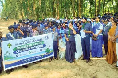 ചാവക്കാട് ബീച്ച് ശുചീകരിച്ചു
