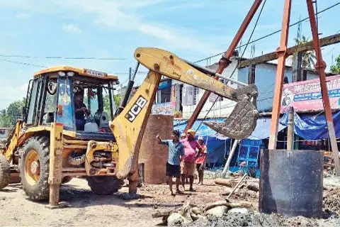 കാവാലം-തട്ടാശ്ശേരി പാലം: കാത്തിരുന്ന നിർമാണപ്രവർത്തനം മന്ദഗതിയിൽ