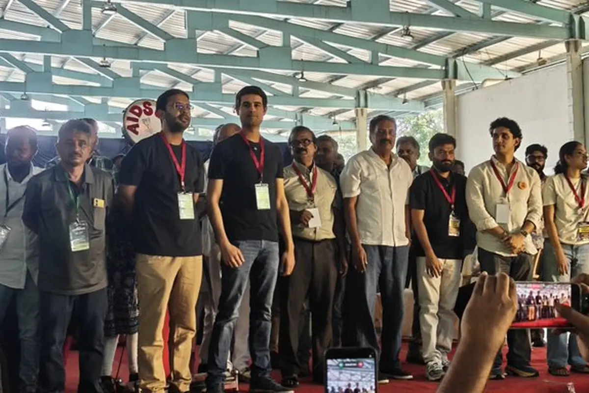CJP founder Abhijeet Dipke, actor Prakash Raj and YouTuber Dhruv Rathee at the SIR protest at Freedom Park in Bengaluru on October 8.