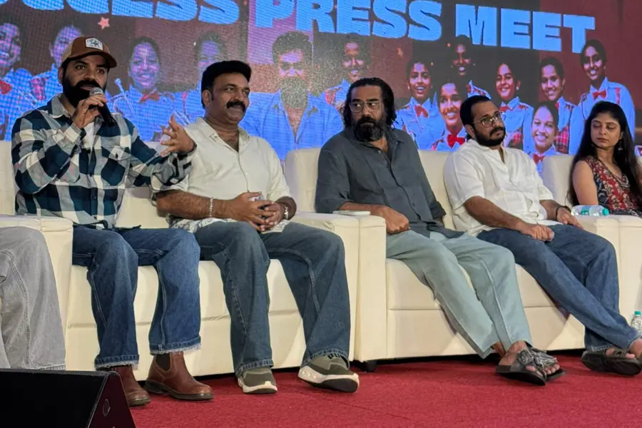 ഇത് പ്രേക്ഷകർ നൽകിയ വിജയം, അവറാച്ചൻ ആൻഡ് സൺസിന്റെ സക്‌സസ് മീറ്റിൽ ബിജുമേനോൻ, ചിത്രം വിജയകരമായ രണ്ടാം വാരത്തിലേക്ക്