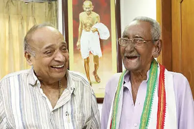 പോരാട്ടമെന്നും രാഷ്ട്രത്തിനായി