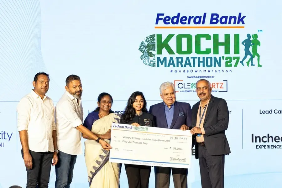 ഏഷ്യൻ ഗെയിംസ് മെഡൽ ജേതാവ് വിദർശയ്ക്ക് ഫെഡറൽ ബാങ്ക് കൊച്ചി മാരത്തണിന്റെ ആദരം