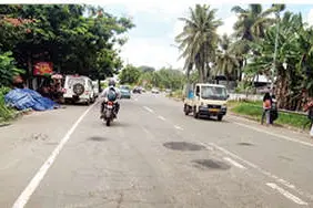 കുഴിയടച്ചു, ഇനി വരയ്ക്കണം...