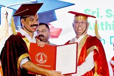 എനിക്കതിനുള്ള അർഹതയുണ്ടോ? ഈ ഡി-ലിറ്റ് ശ്രീനിവാസനുകൂടിയുള്ളത് -സത്യൻ അന്തിക്കാട്
