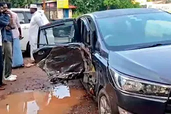 എം.സി. റോഡിൽ വാഹനാപകടം: രണ്ടുപേർക്കു പരിക്ക്