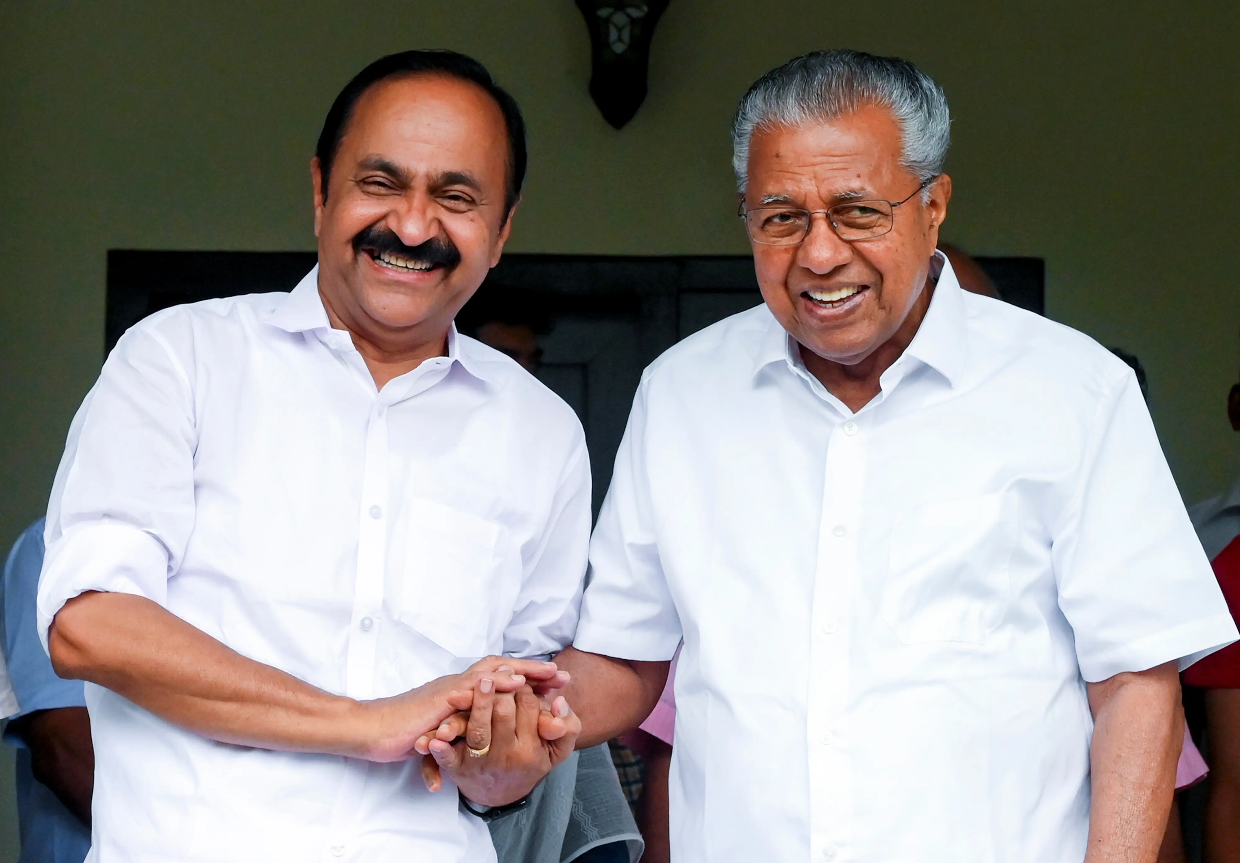 വി.ഡി. സതീശനും പിണറായി വിജയനും | Photo: PTI
