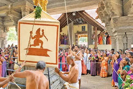 തിരുവട്ടാർ ക്ഷേത്രത്തിൽ അല്പശി ഉത്സവം കൊടിയേറി