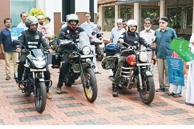 ‘റൈഡ് ടു പീസ്’ ബൈക്ക് യാത്ര പുറപ്പെട്ടു