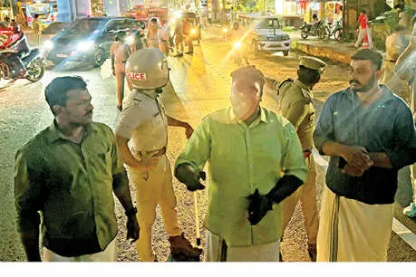 പ്രതിഷേധം: ദേശീയപാതയിൽ ഗതാഗതം തിരിച്ചുവിട്ടു